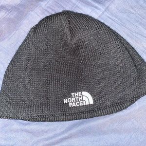 Unisex North Face Beanie - Black